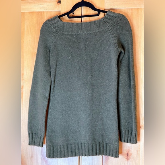 Ralph Lauren Olive Green Long Wide-neck Sweater - Picture 3 of 6